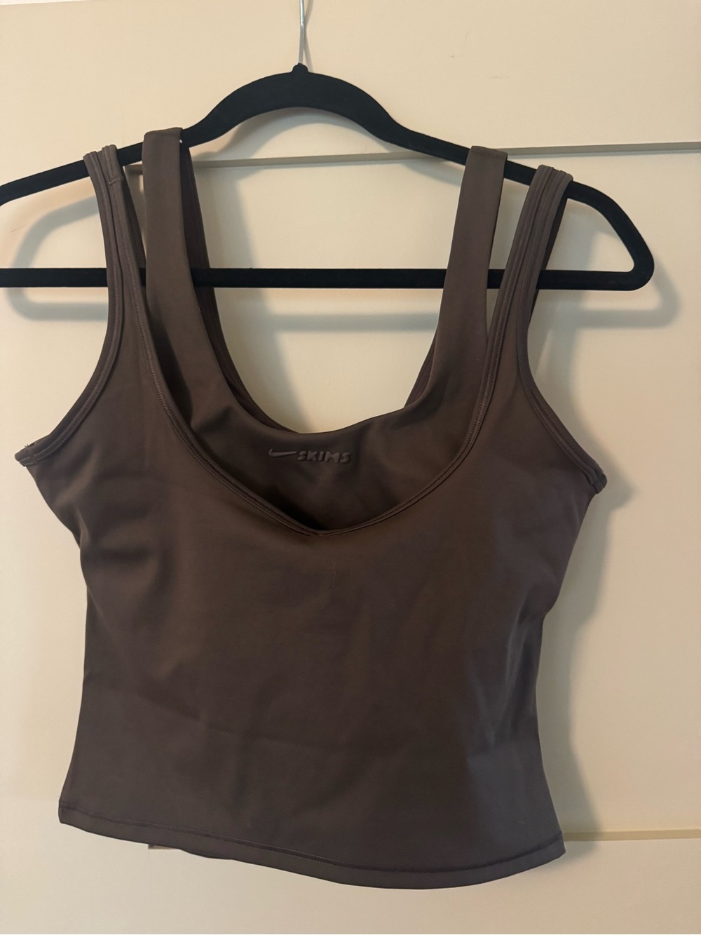SKIMS Double strap Tank M NEW NWT Brown